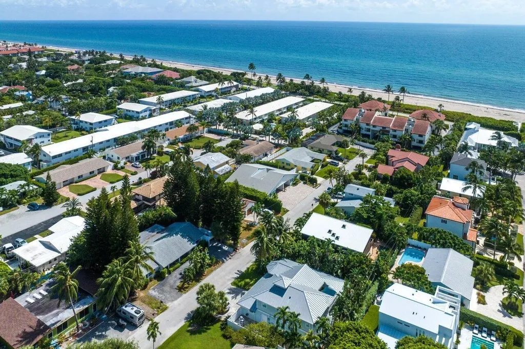 13 Sailfish Lane Ocean Ridge FL 33435