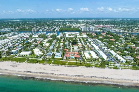 13 Sailfish Lane Ocean Ridge FL 33435