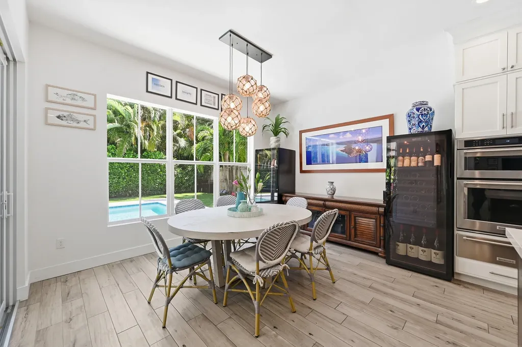2840 NE 22nd Avenue Lighthouse Point FL 33064