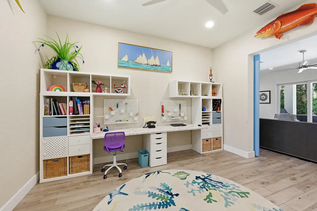 2840 NE 22nd Avenue Lighthouse Point FL 33064
