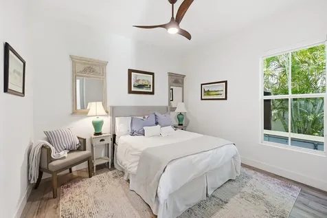 2840 NE 22nd Avenue Lighthouse Point FL 33064