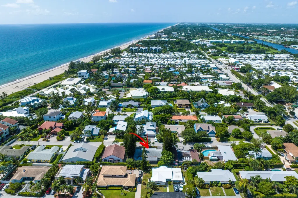 11 Sailfish Lane Ocean Ridge FL 33435