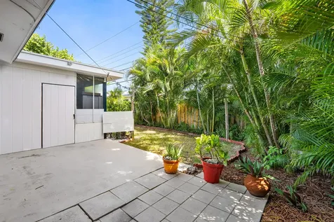 11 Sailfish Lane Ocean Ridge FL 33435