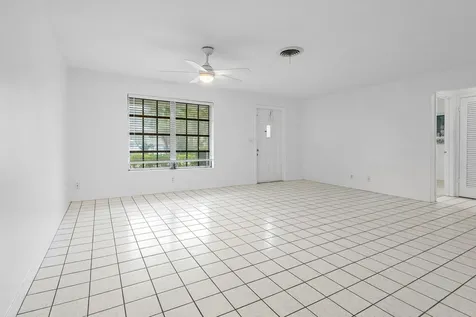 11 Sailfish Lane Ocean Ridge FL 33435