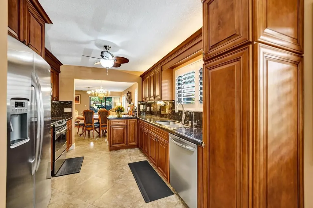 2210 SW 92nd Terrace Davie FL 33324