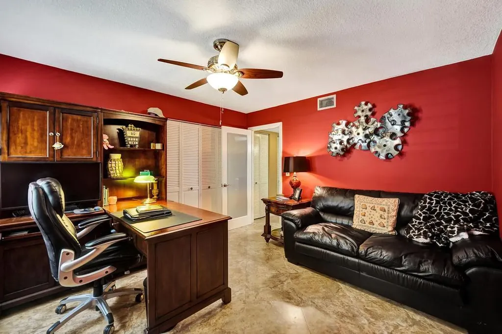 2210 SW 92nd Terrace Davie FL 33324