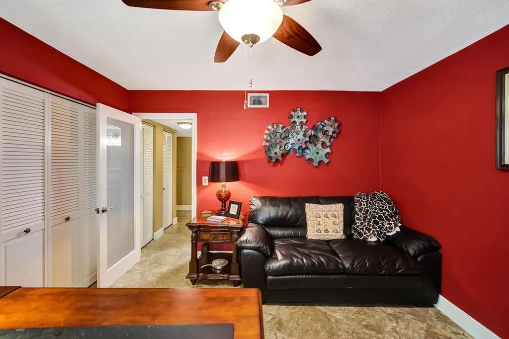 2210 SW 92nd Terrace Davie FL 33324