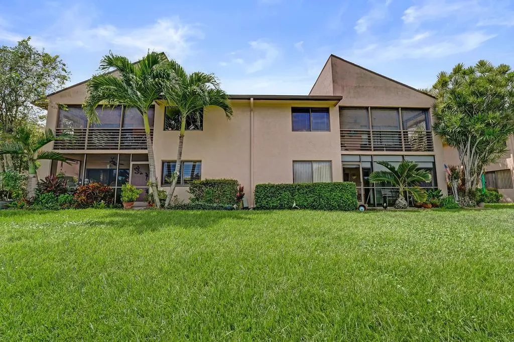 2210 SW 92nd Terrace Davie FL 33324