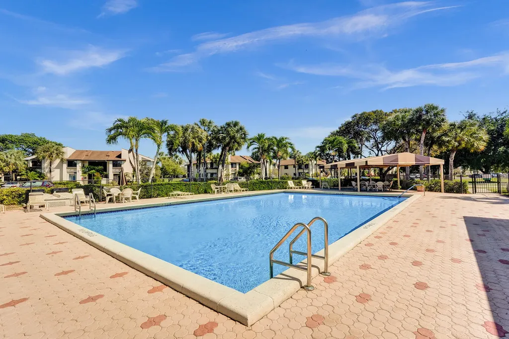 2210 SW 92nd Terrace Davie FL 33324
