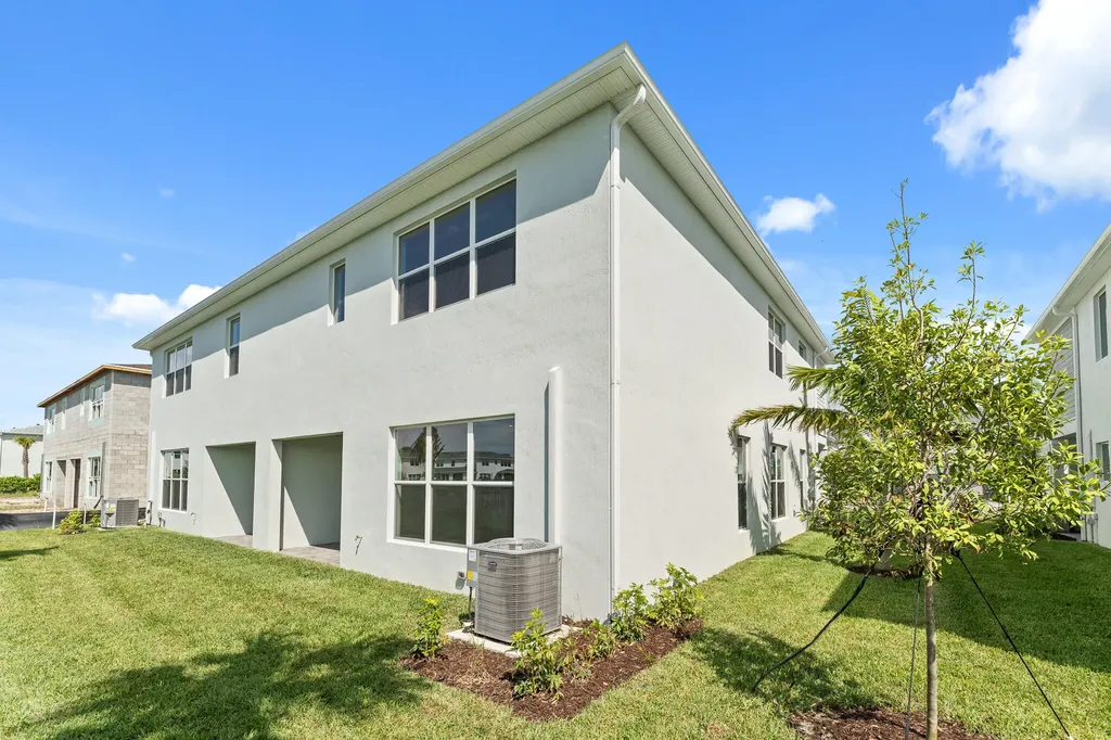 1439 NW Corteal Way Jensen Beach FL 34957