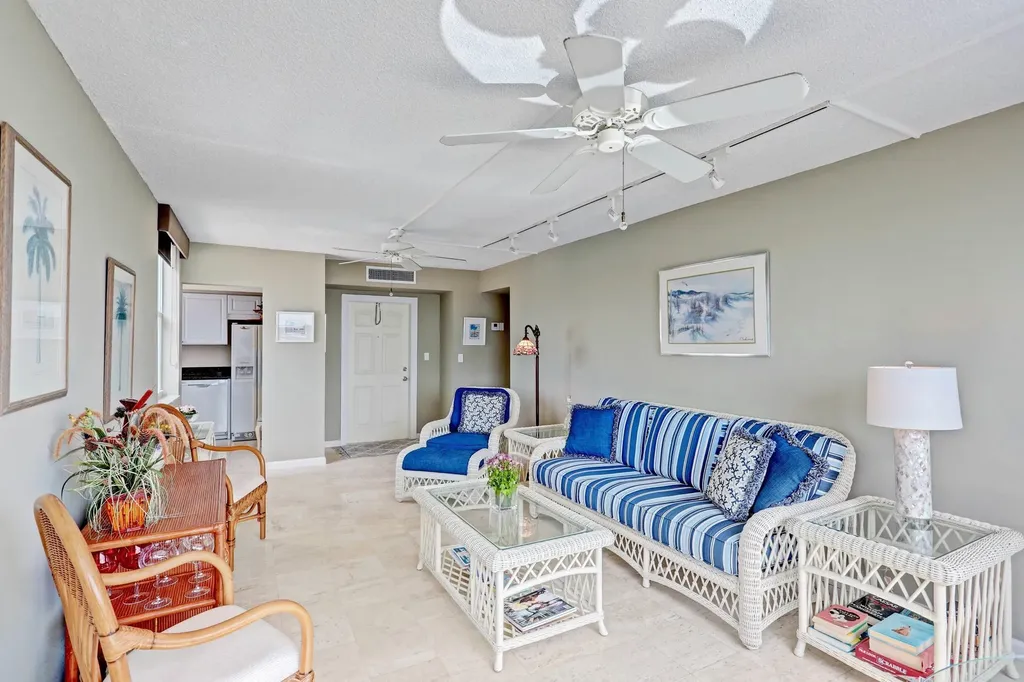 1820 New Palm Way Boynton Beach FL 33435