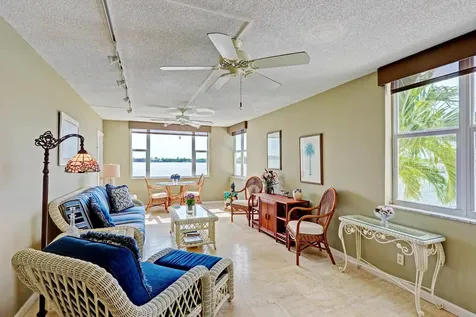 1820 New Palm Way Boynton Beach FL 33435