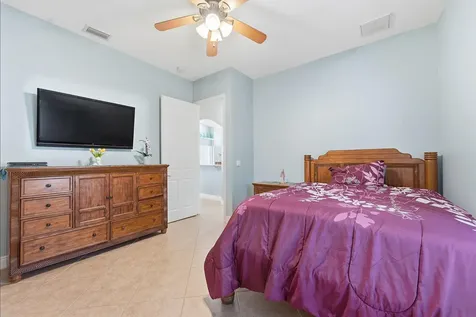 561 SW Prater Avenue Port St Lucie FL 34953