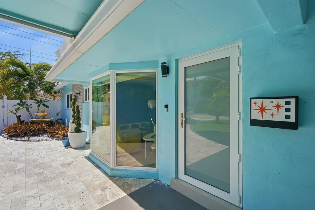 1811 NE 57th Street Fort Lauderdale FL 33308