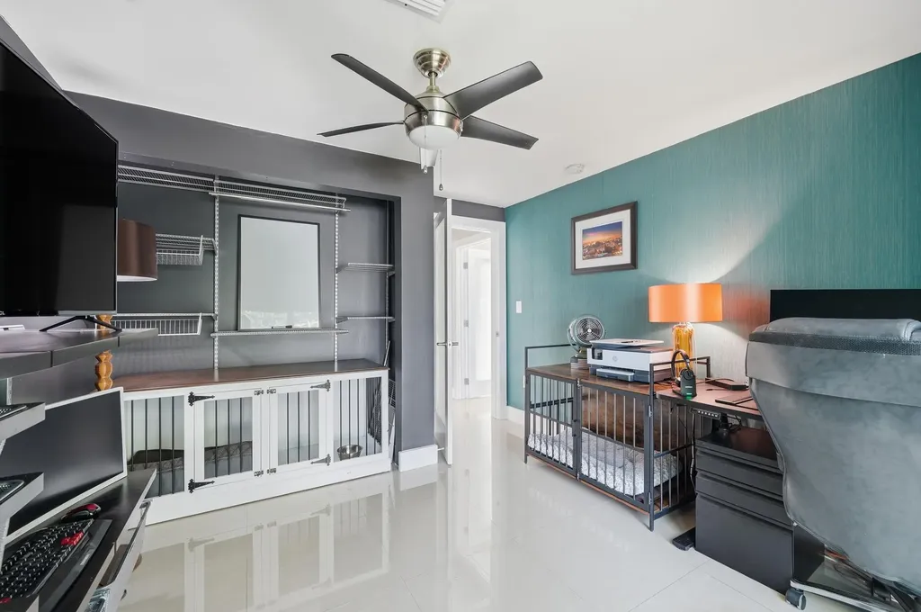 1811 NE 57th Street Fort Lauderdale FL 33308
