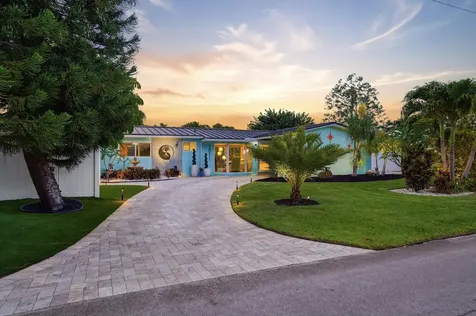 1811 NE 57th Street Fort Lauderdale FL 33308