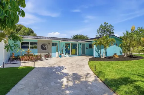 1811 NE 57th Street Fort Lauderdale FL 33308