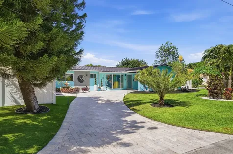 1811 NE 57th Street Fort Lauderdale FL 33308