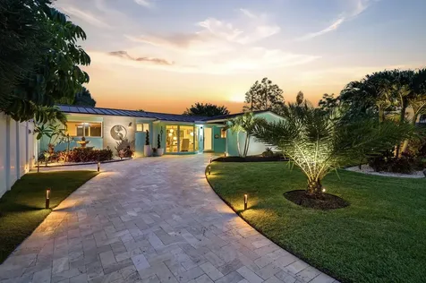 1811 NE 57th Street Fort Lauderdale FL 33308