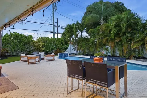 1811 NE 57th Street Fort Lauderdale FL 33308