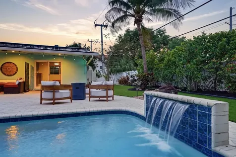1811 NE 57th Street Fort Lauderdale FL 33308