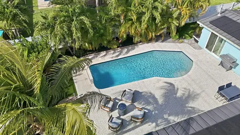 1811 NE 57th Street Fort Lauderdale FL 33308