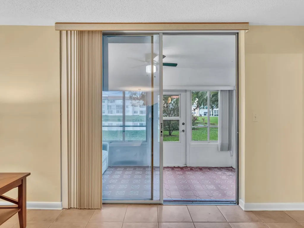 9301 Sunrise Lakes Boulevard Sunrise FL 33322