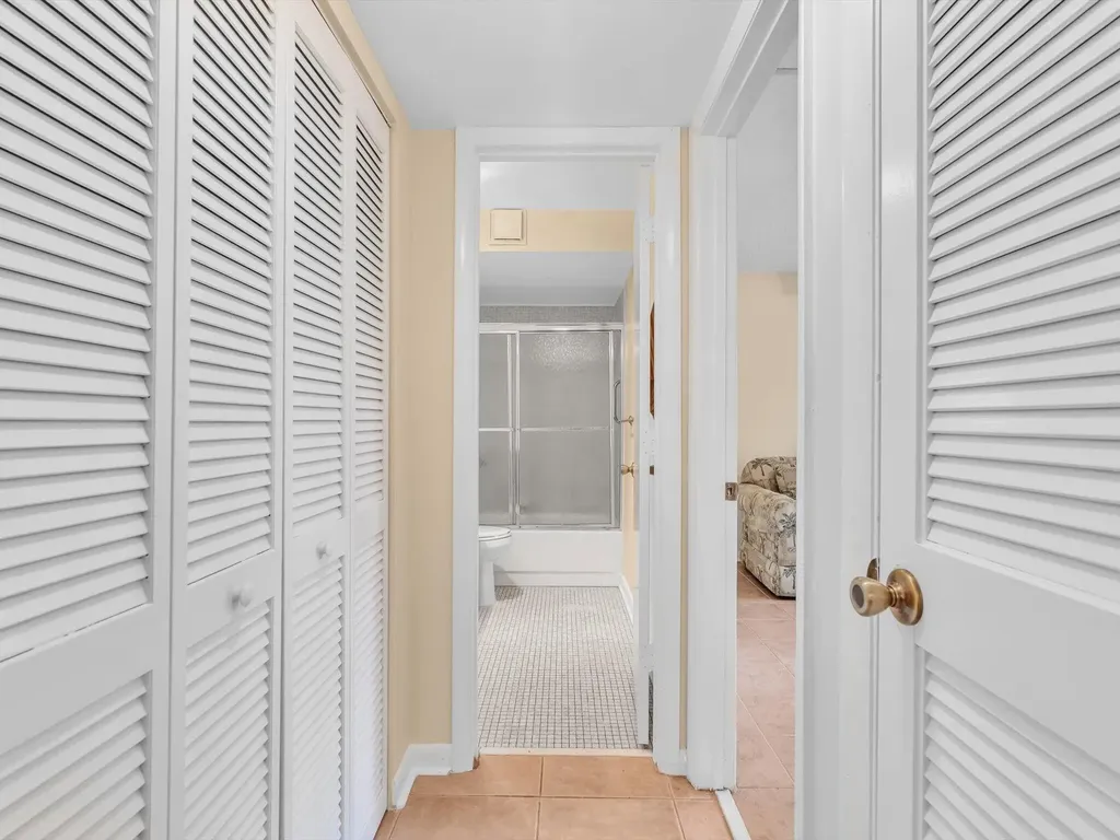 9301 Sunrise Lakes Boulevard Sunrise FL 33322