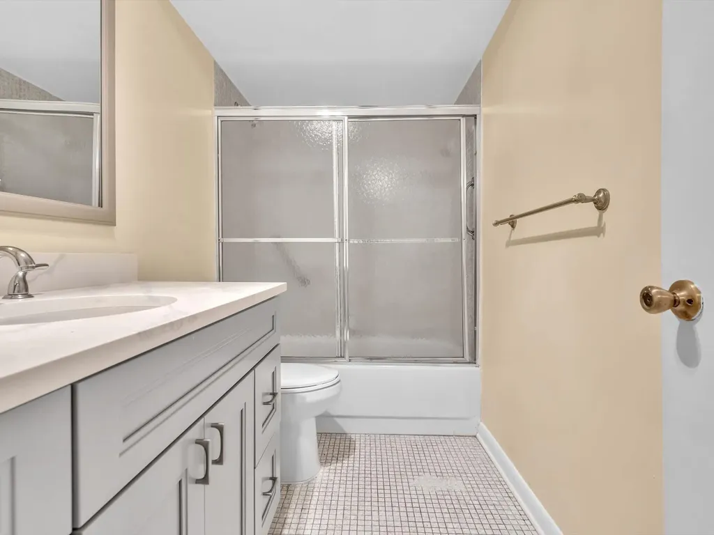 9301 Sunrise Lakes Boulevard Sunrise FL 33322