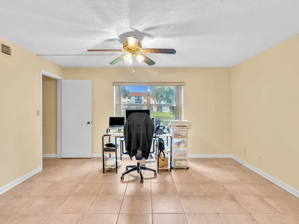 9301 Sunrise Lakes Boulevard Sunrise FL 33322
