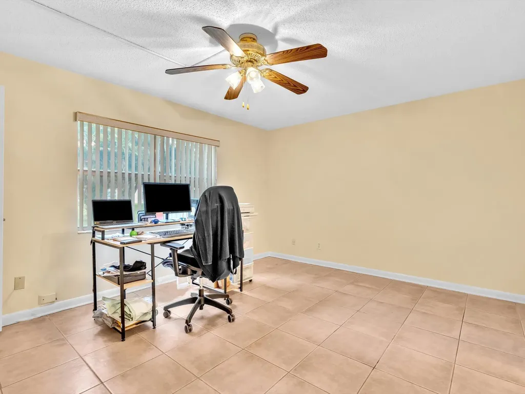 9301 Sunrise Lakes Boulevard Sunrise FL 33322