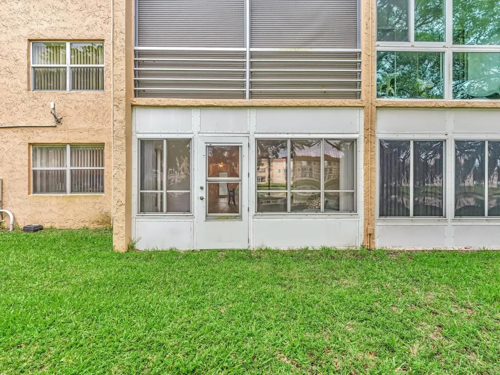 9301 Sunrise Lakes Boulevard Sunrise FL 33322