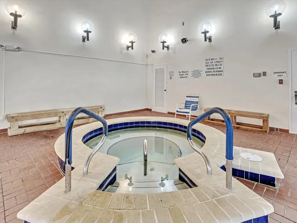 9301 Sunrise Lakes Boulevard Sunrise FL 33322
