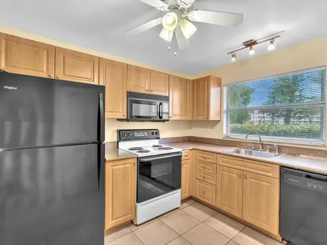 9301 Sunrise Lakes Boulevard Sunrise FL 33322