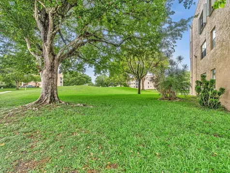 9301 Sunrise Lakes Boulevard Sunrise FL 33322