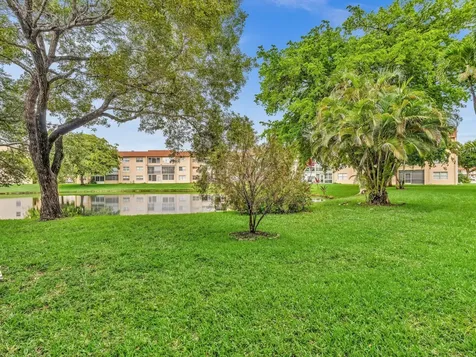 9301 Sunrise Lakes Boulevard Sunrise FL 33322