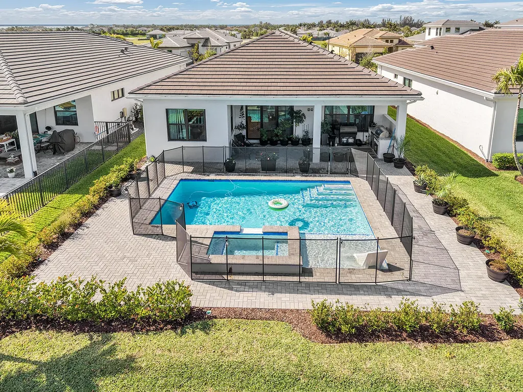 15647 Merritt Drive Westlake FL 33470