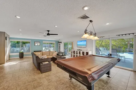 1930 NE 2nd Avenue Wilton Manors FL 33305