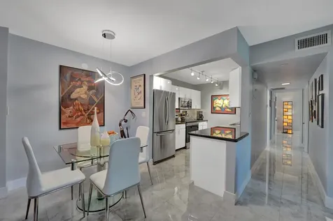 1930 NE 2nd Avenue Wilton Manors FL 33305