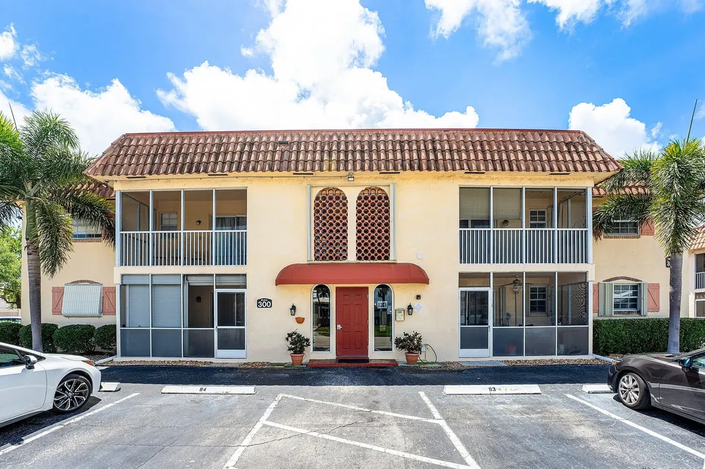 101 E Mcnab Road Pompano Beach FL 33060