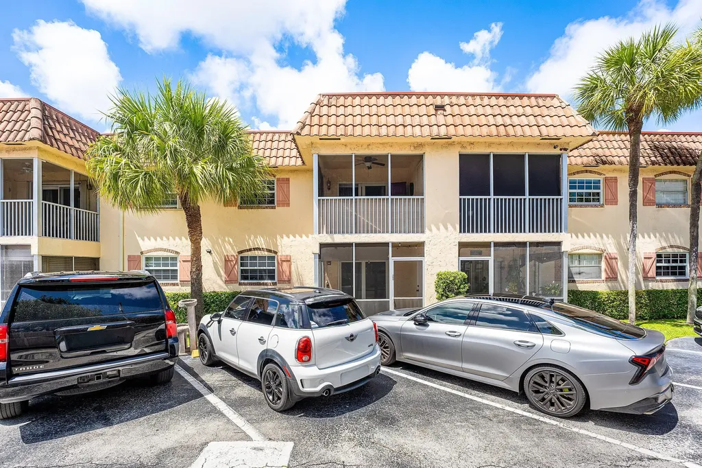 101 E Mcnab Road Pompano Beach FL 33060