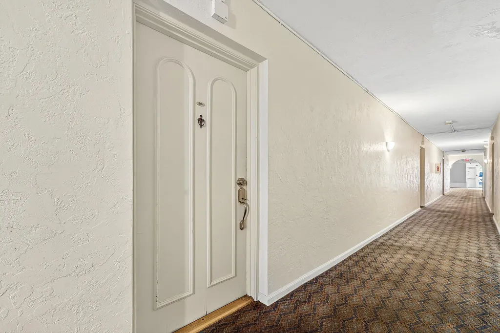 101 E Mcnab Road Pompano Beach FL 33060