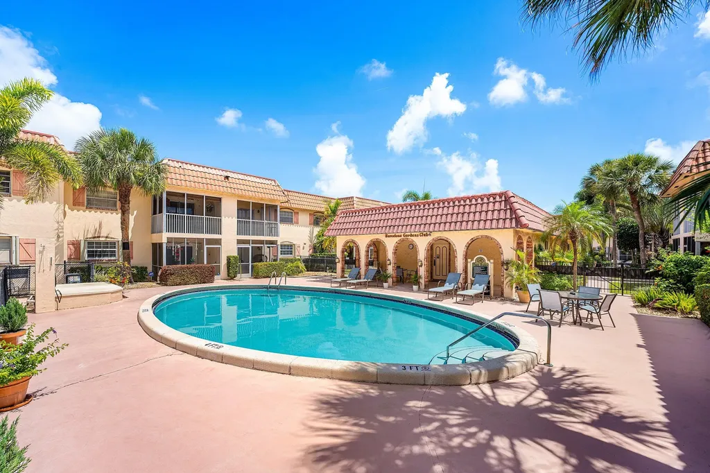 101 E Mcnab Road Pompano Beach FL 33060