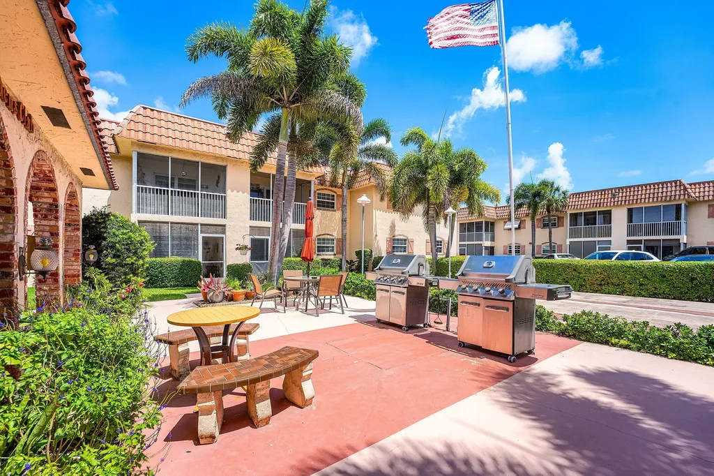101 E Mcnab Road Pompano Beach FL 33060