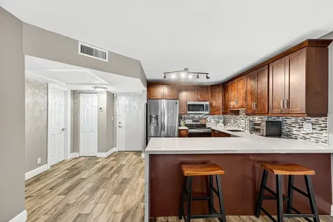 101 E Mcnab Road Pompano Beach FL 33060