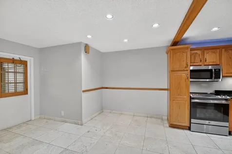 511 Shady Pine Way Greenacres FL 33415