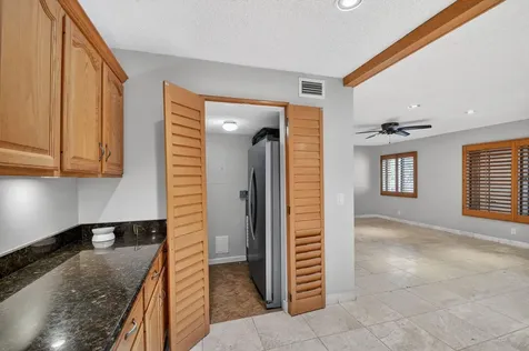 511 Shady Pine Way Greenacres FL 33415