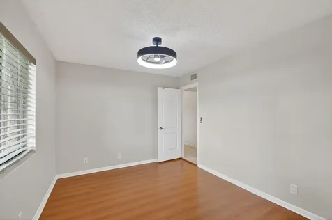 511 Shady Pine Way Greenacres FL 33415