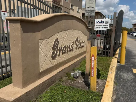 8851 NW 119th Street Hialeah Gardens FL 33018