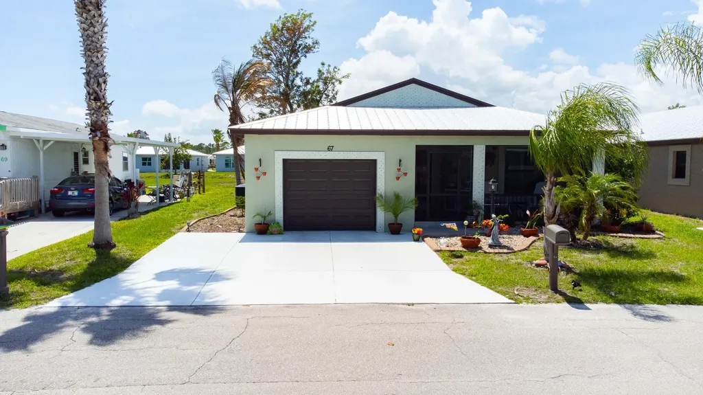 67 El Camino Real Port St Lucie FL 34952